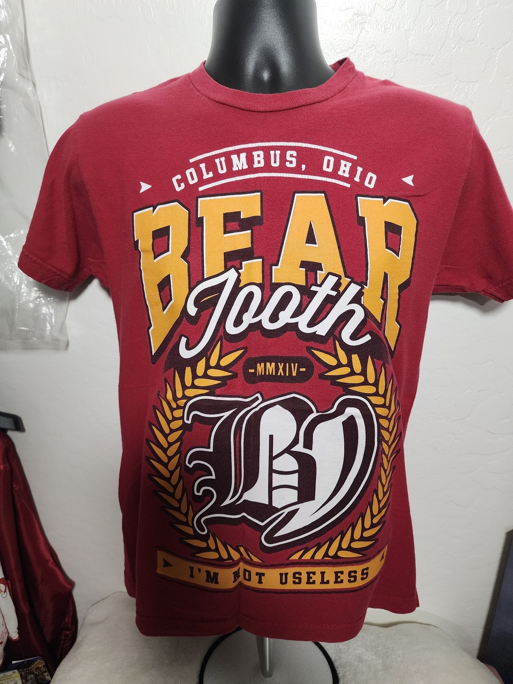 Beartooth Graphic Tee in Deep Red and Gold